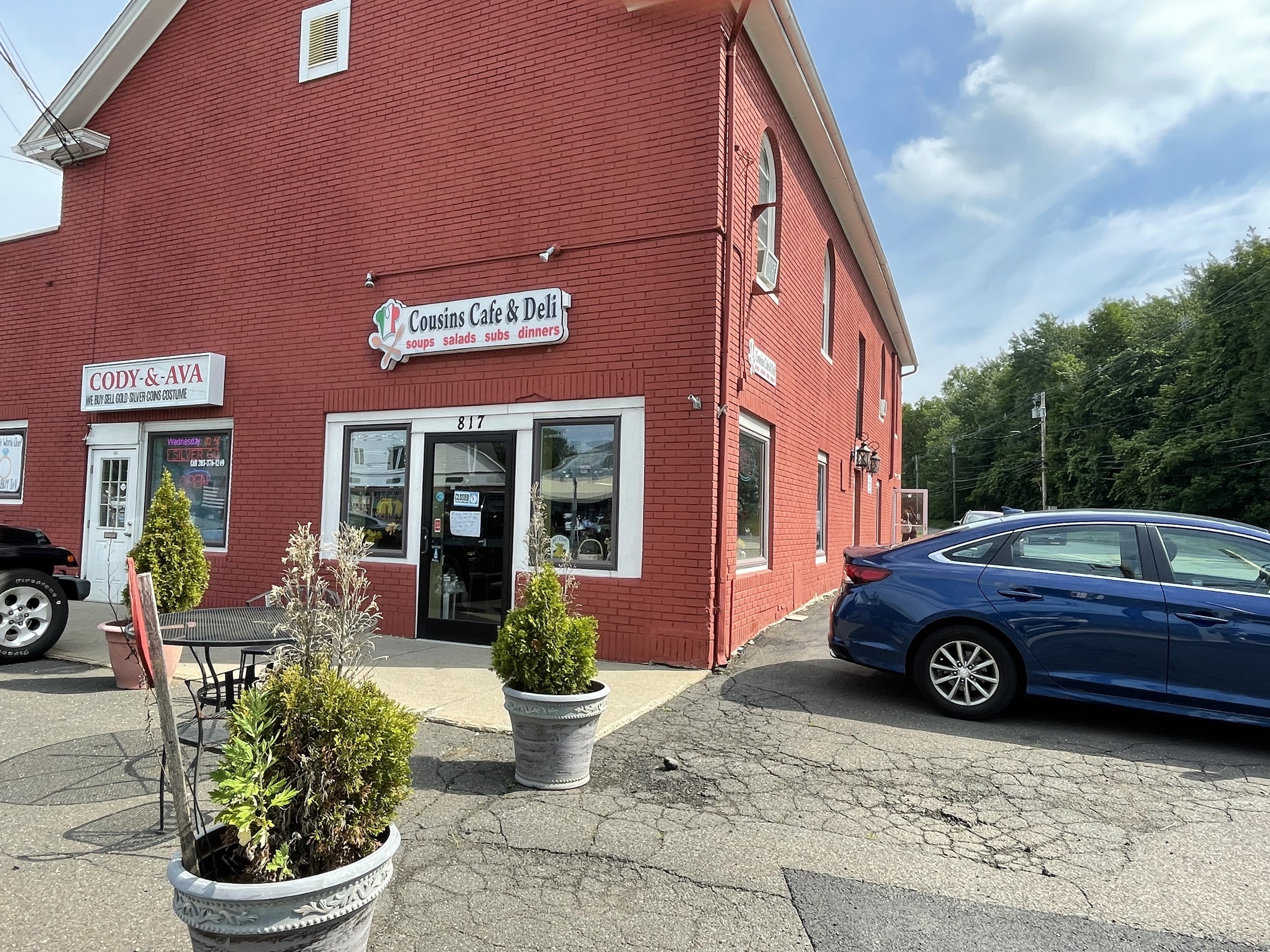 817 East Center Street Wallingford CT 06492