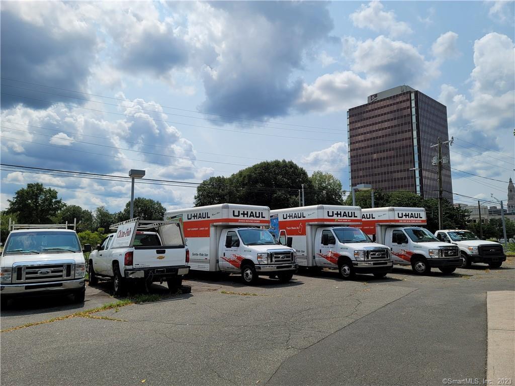 131 Darlin Street East Hartford CT 06108