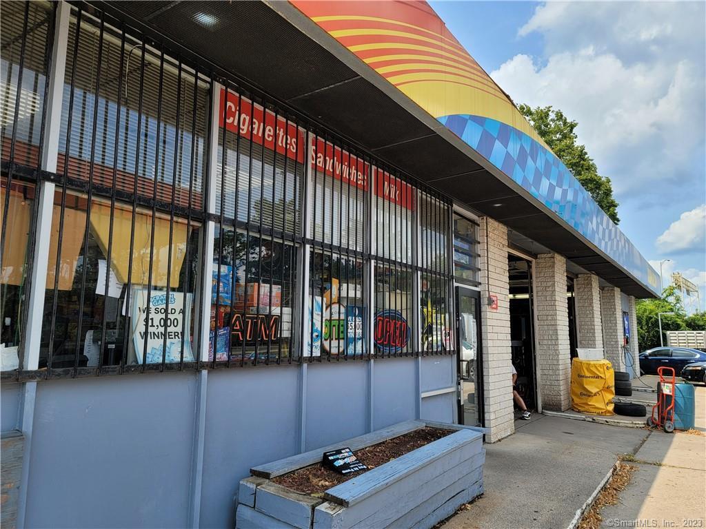 131 Darlin Street East Hartford CT 06108