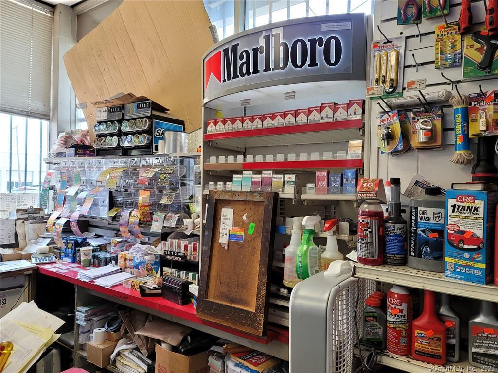 131 Darlin Street East Hartford CT 06108