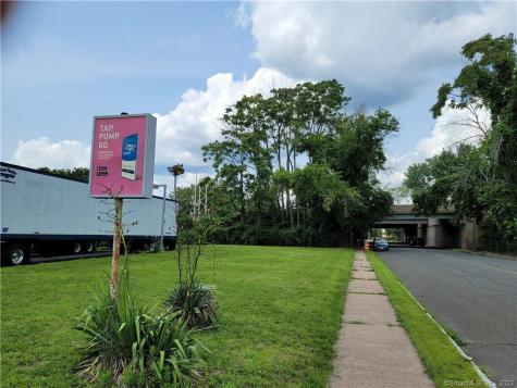 131 Darlin Street East Hartford CT 06108