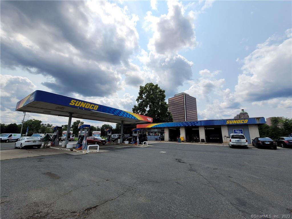 131 Darlin Street East Hartford CT 06108