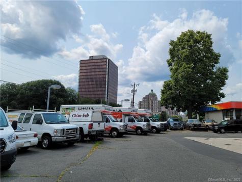 131 Darlin Street East Hartford CT 06108