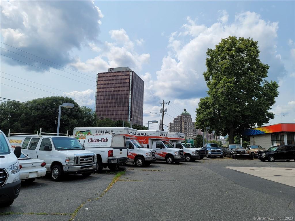 131 Darlin Street East Hartford CT 06108