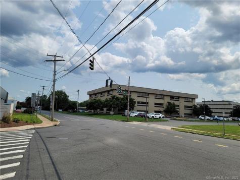 131 Darlin Street East Hartford CT 06108