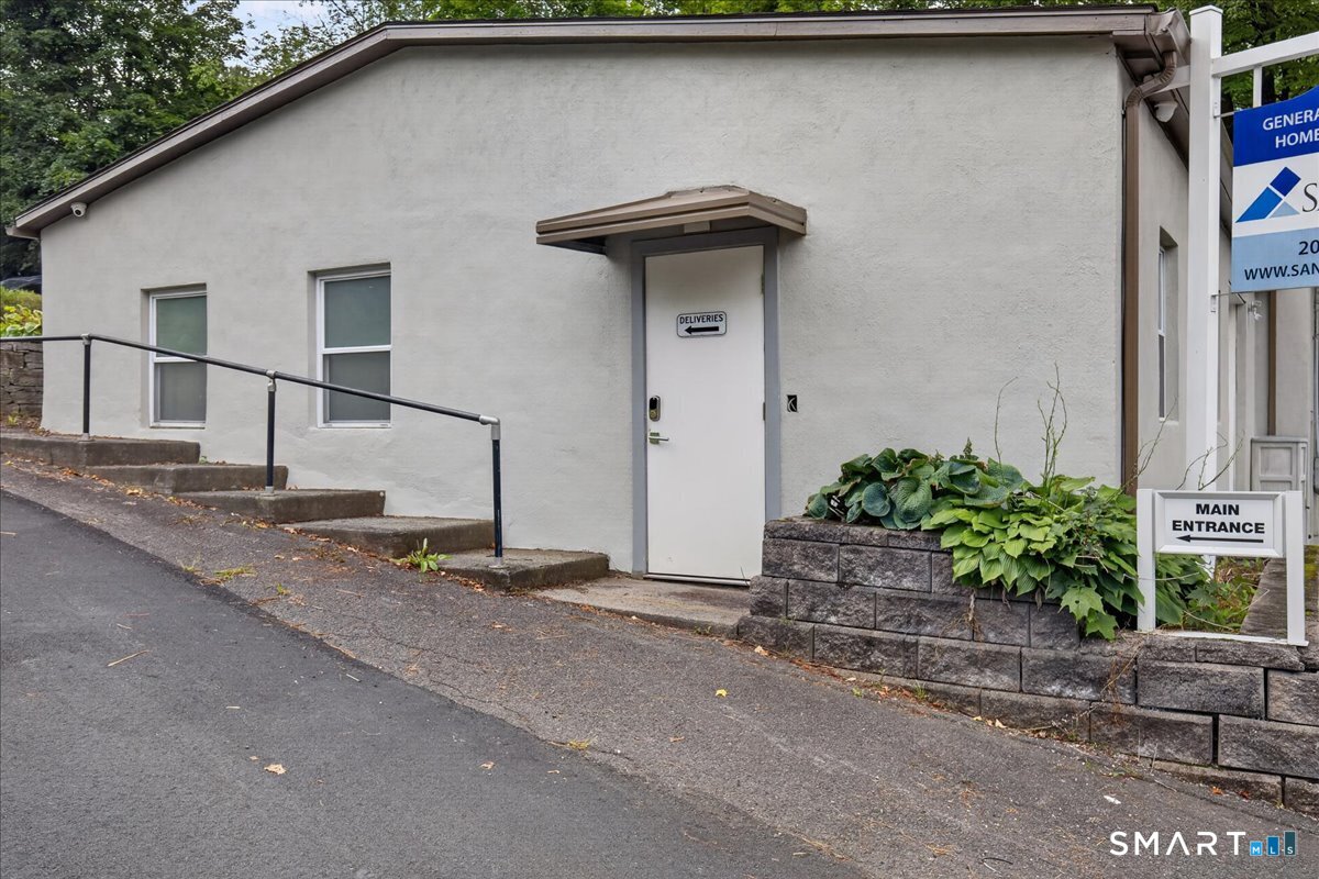 1002 Yale Avenue Wallingford CT 06492