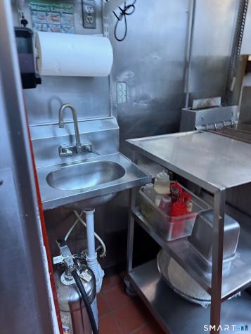 Post Road Road Westport CT 06880