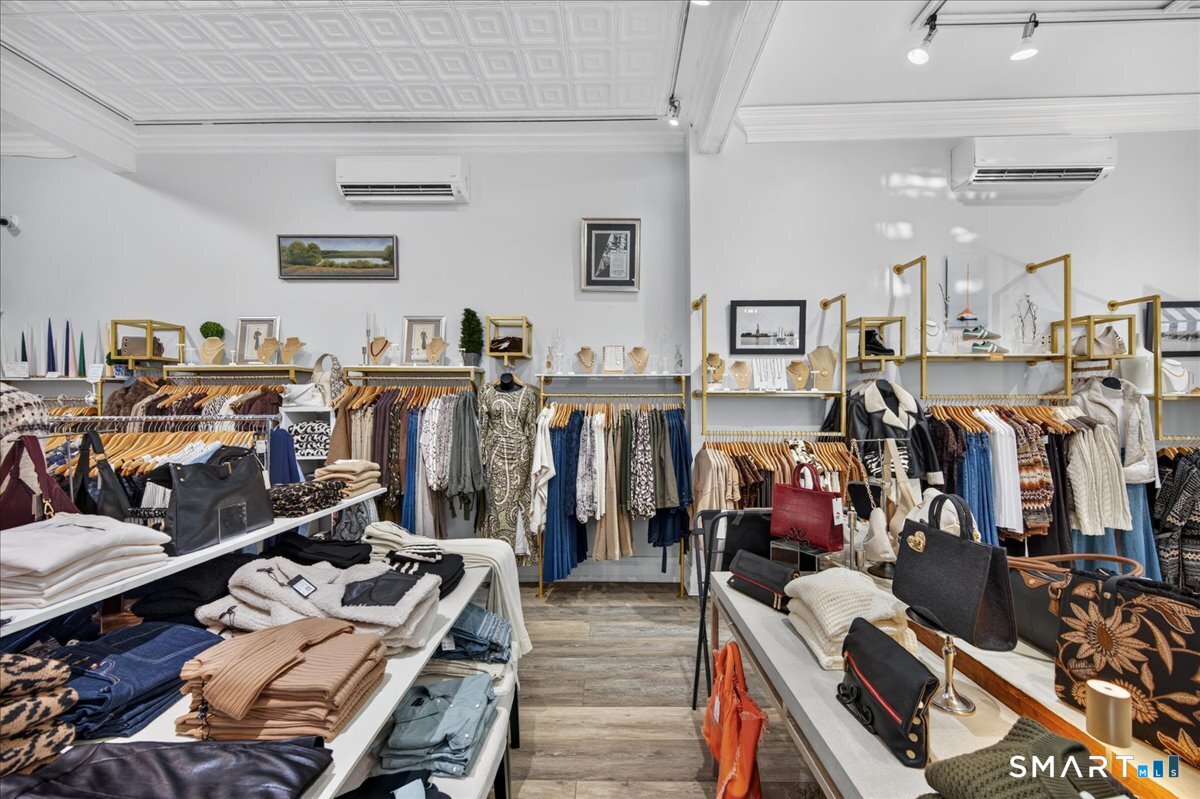 26 West Main Street Groton CT 06340