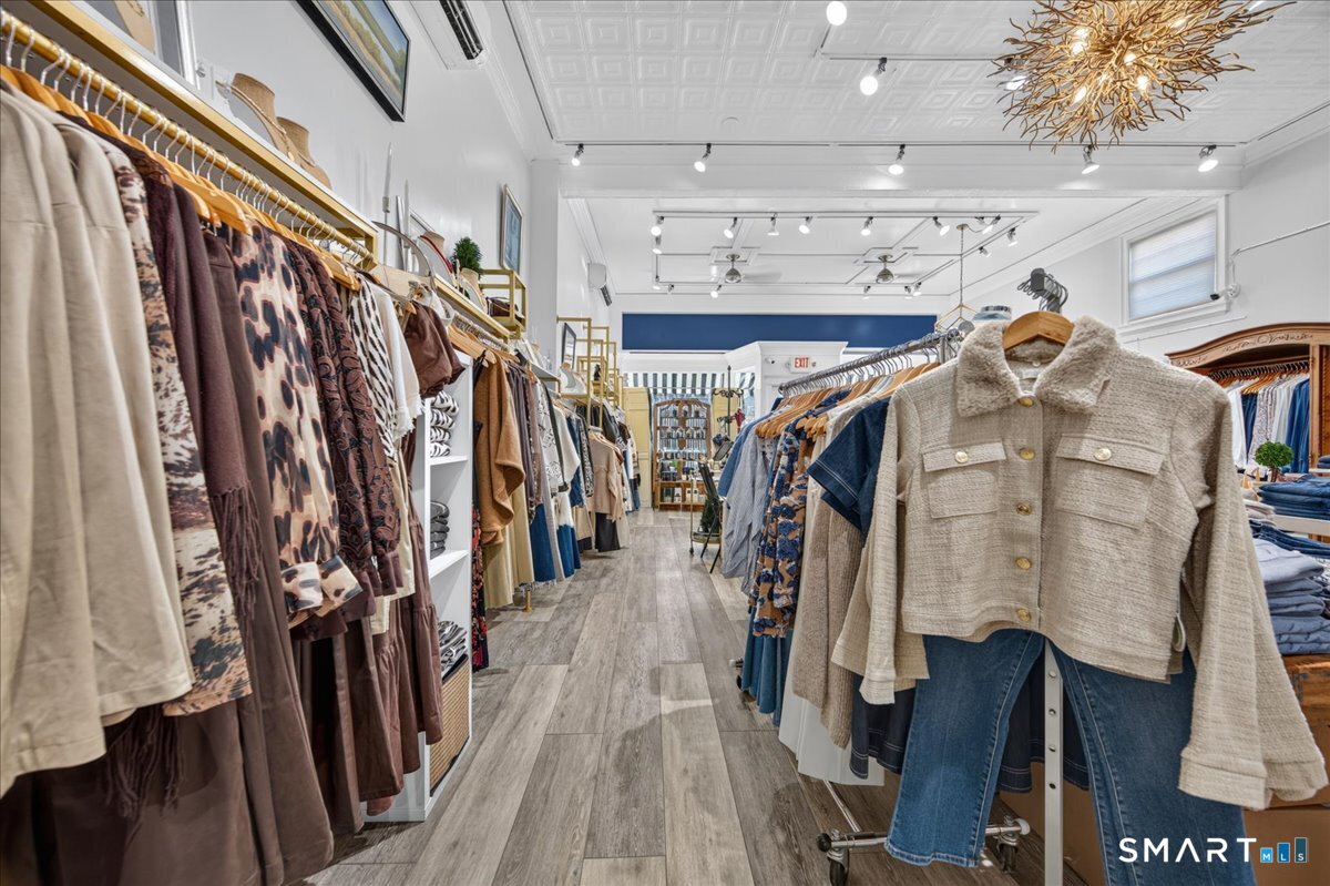 26 West Main Street Groton CT 06340
