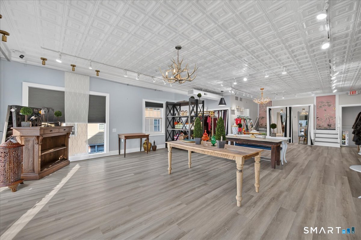 26 West Main Street Groton CT 06340