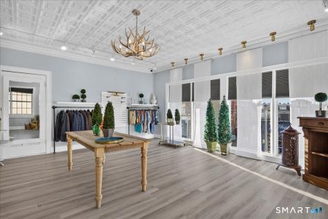 26 West Main Street Groton CT 06340