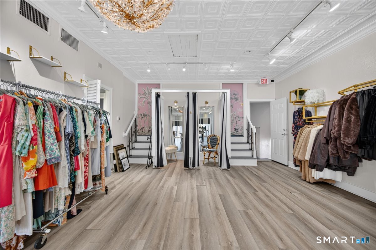 26 West Main Street Groton CT 06340