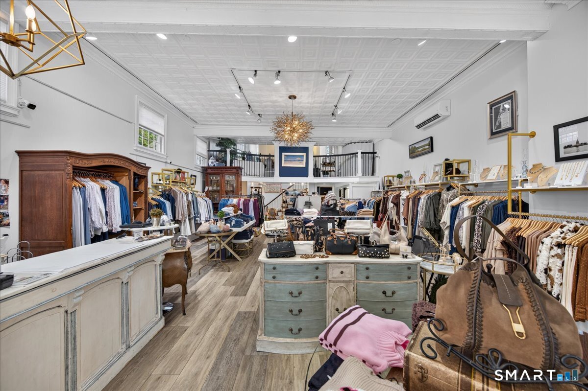 26 West Main Street Groton CT 06340