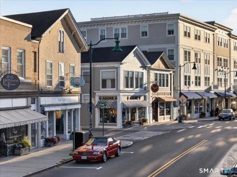 26 West Main Street Groton CT 06340
