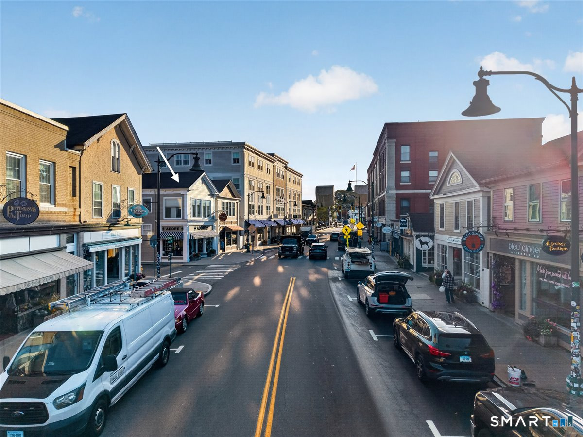 26 West Main Street Groton CT 06340