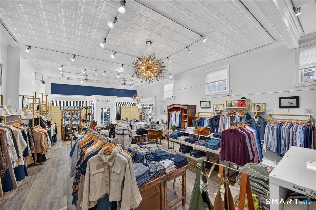 26 West Main Street Groton CT 06340