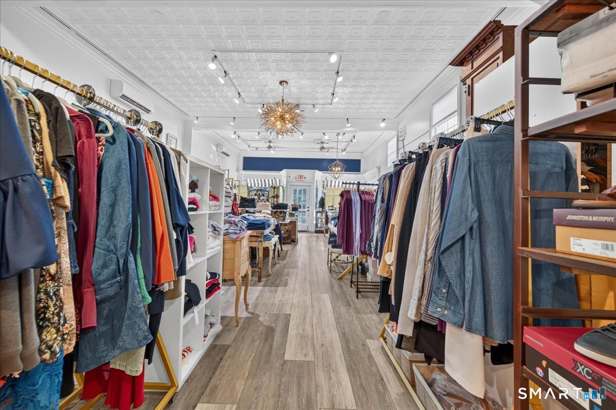 26 West Main Street Groton CT 06340