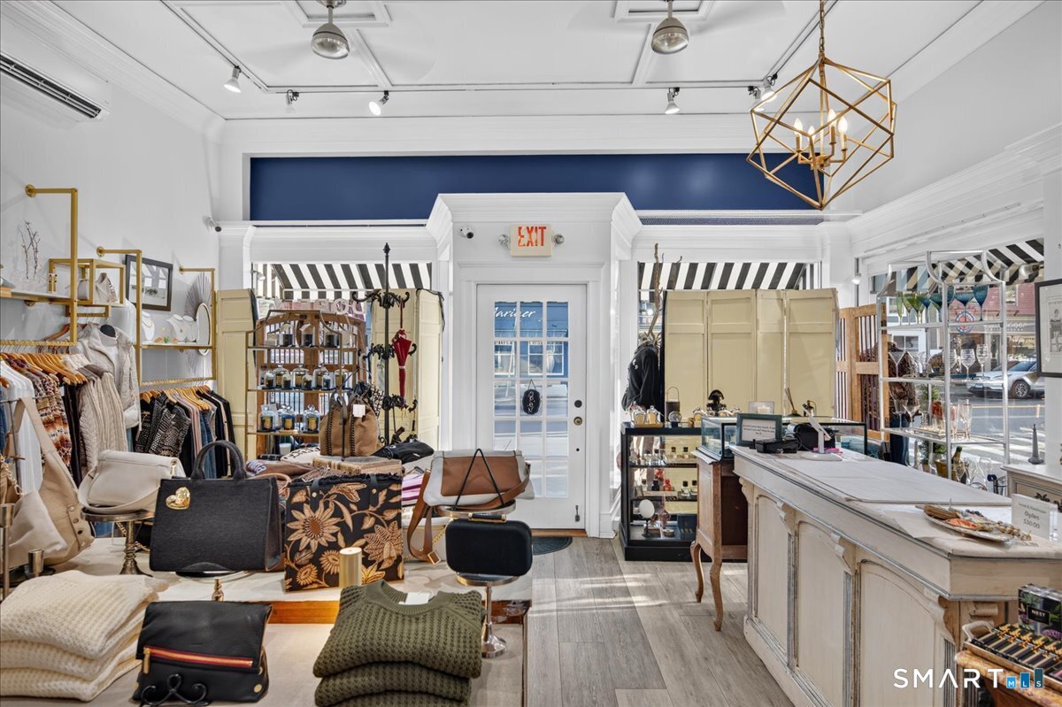 26 West Main Street Groton CT 06340
