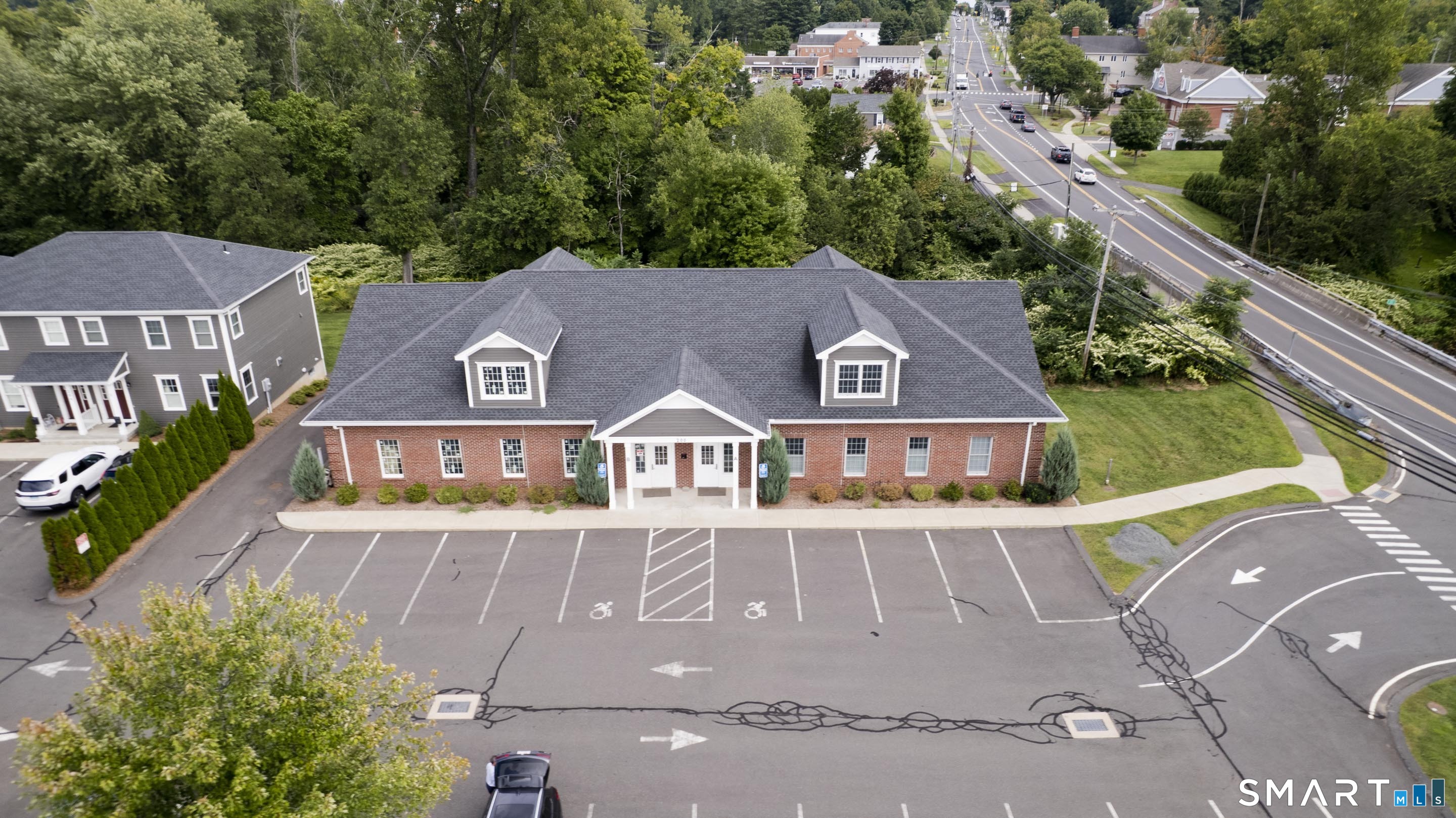 200 Mountain Road Suffield CT 06078