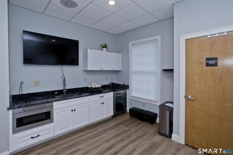 200 Mountain Road Suffield CT 06078