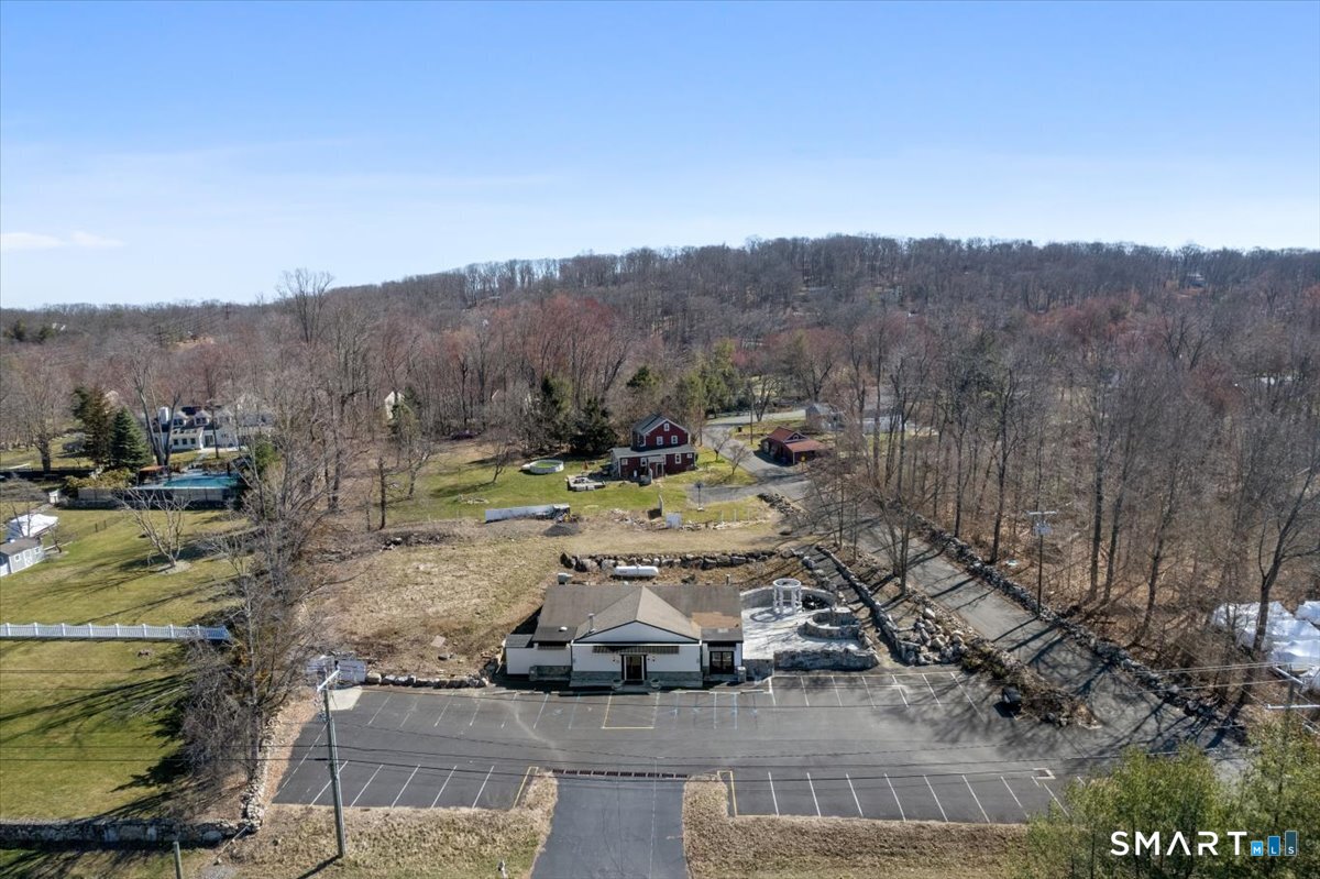 439 Candlewood Lake Road Brookfield CT 06804