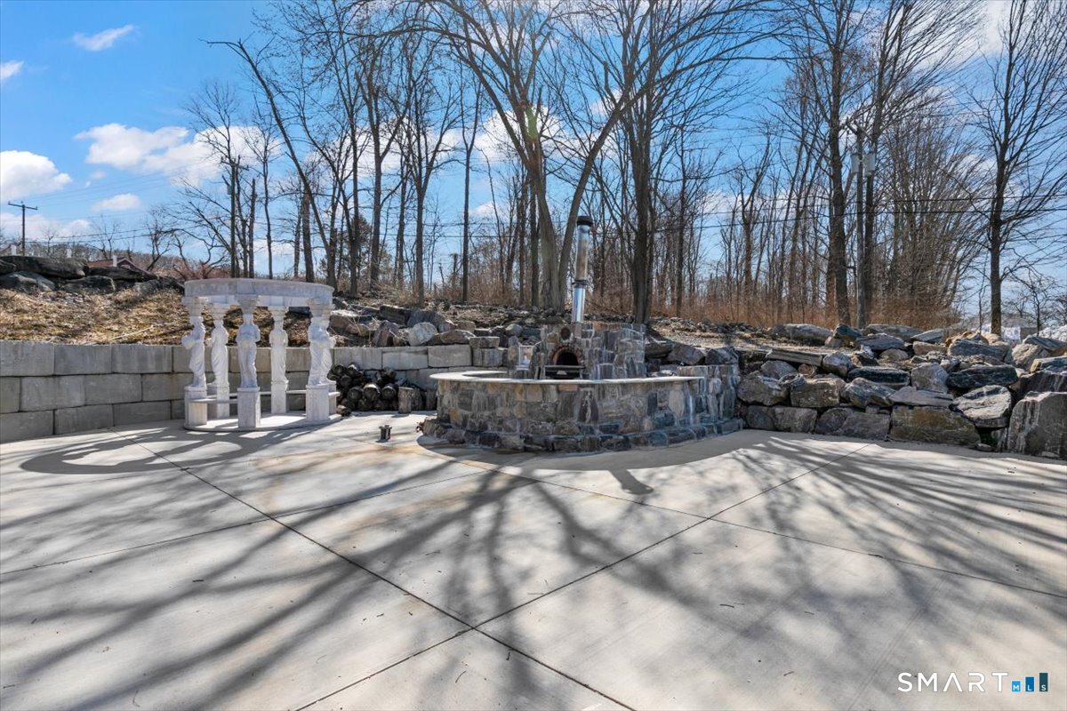 439 Candlewood Lake Road Brookfield CT 06804