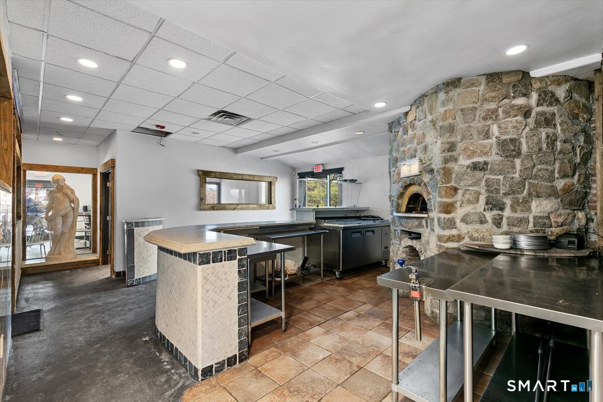 439 Candlewood Lake Road Brookfield CT 06804
