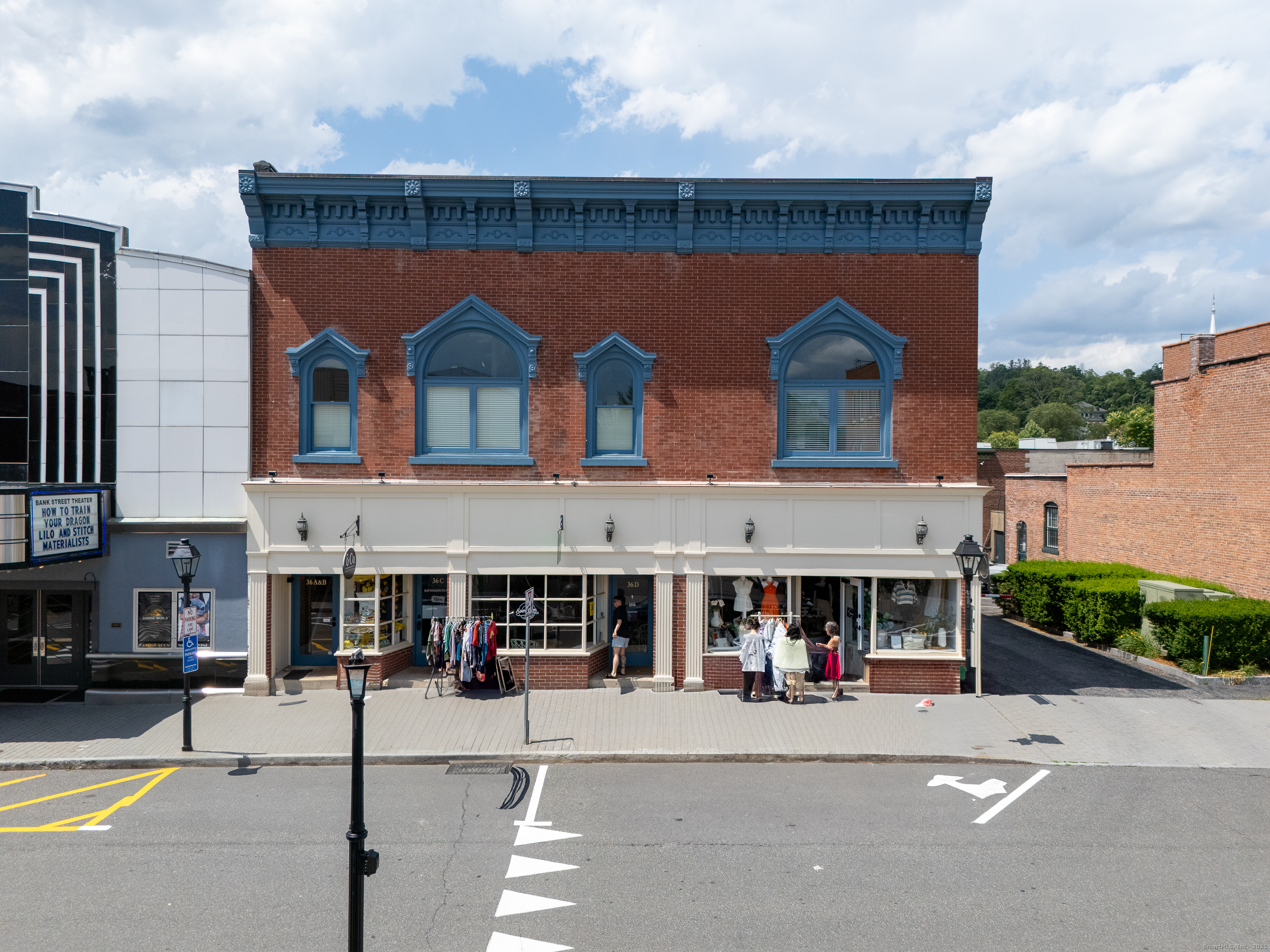 36 Bank Street New Milford CT 06776
