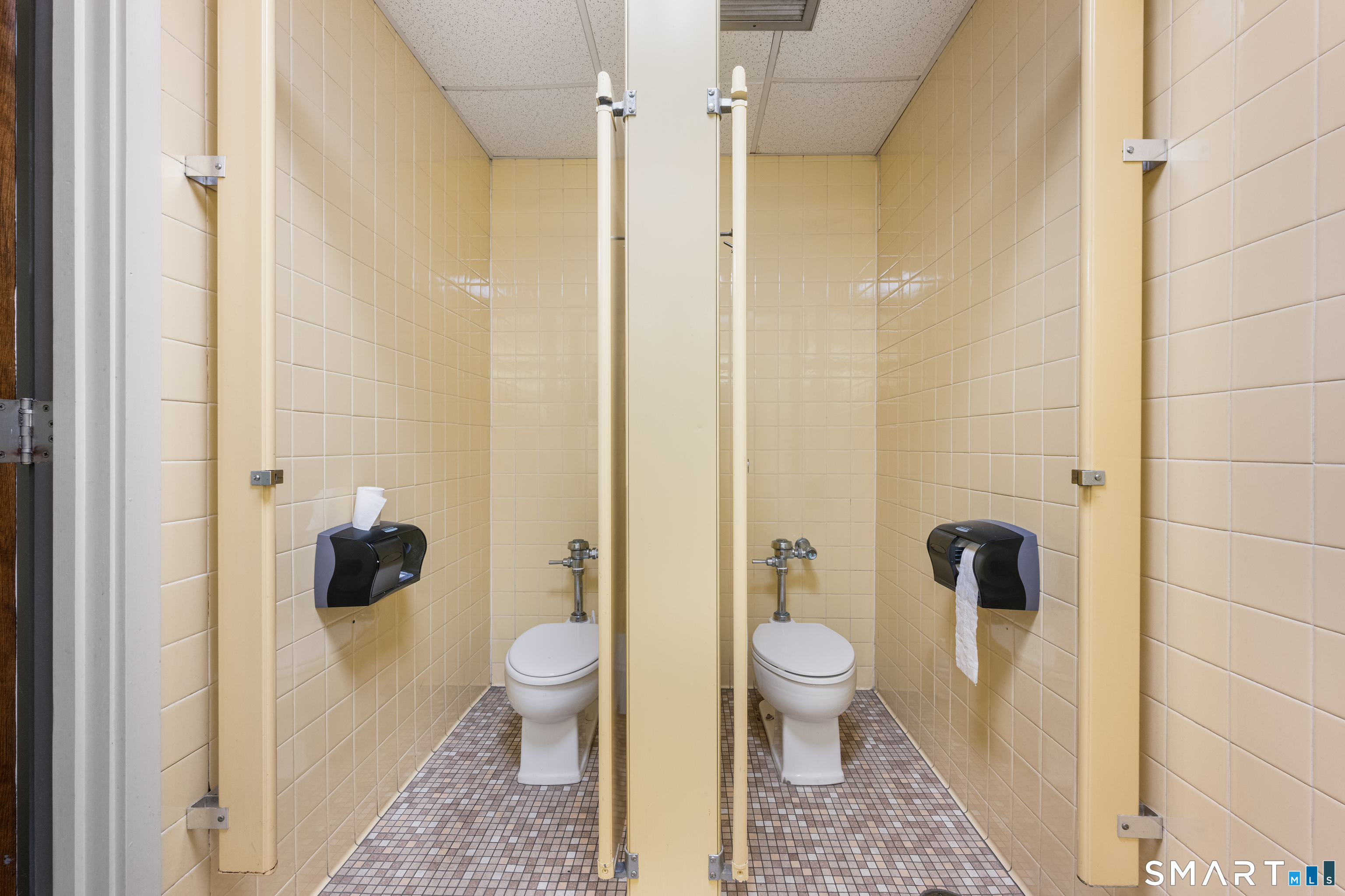 43 Pennsylvania Avenue East Lyme CT 06357