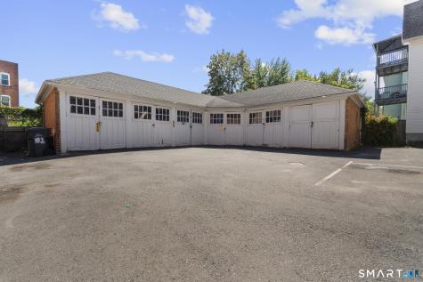 102 Rowe Avenue Hartford CT 06106