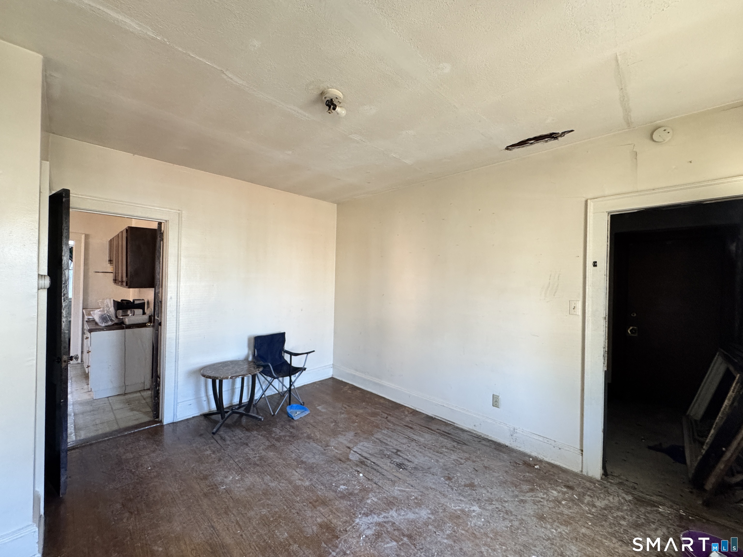 102 Rowe Avenue Hartford CT 06106