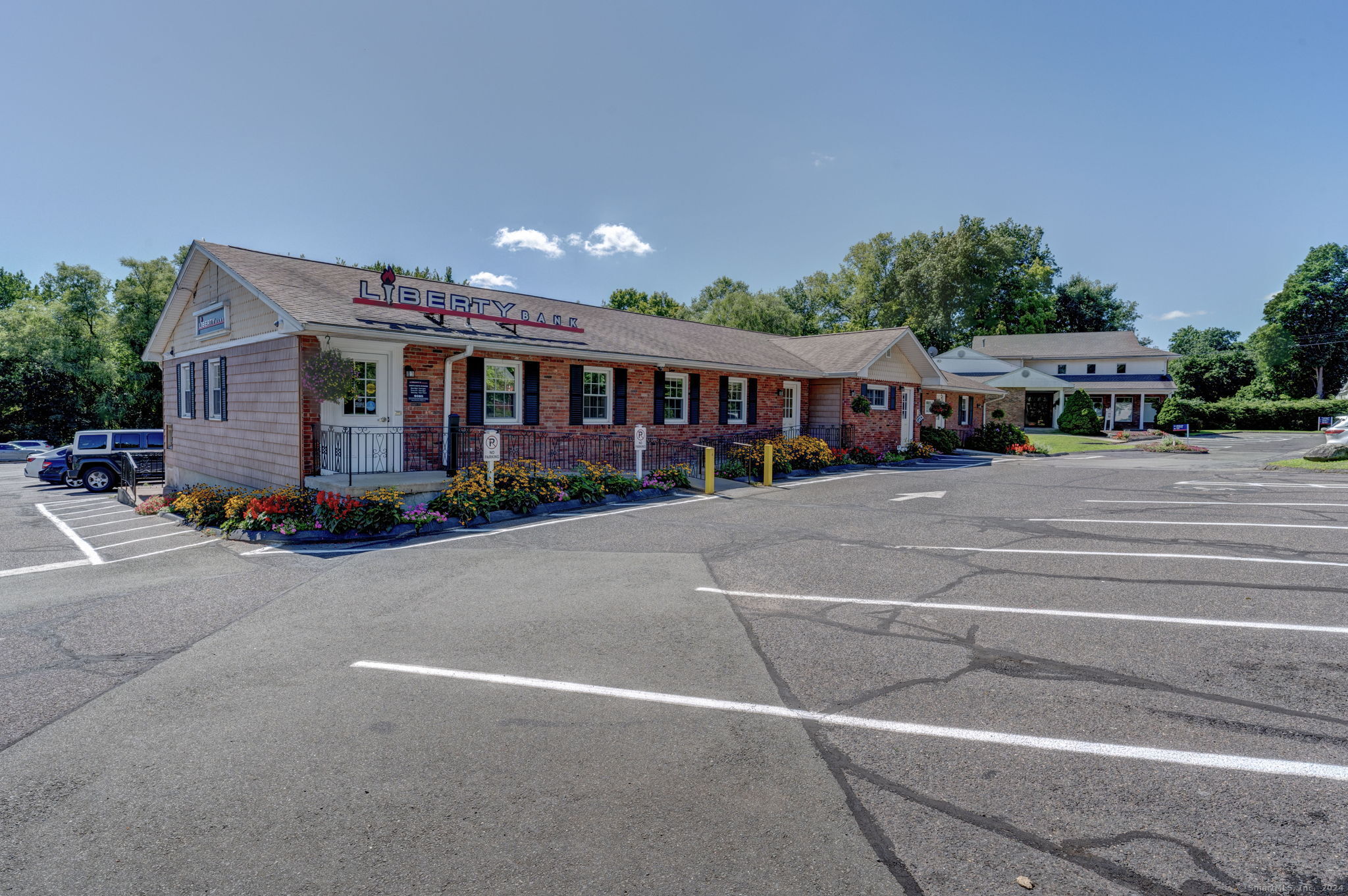 490 Main Street Middlefield CT 06455