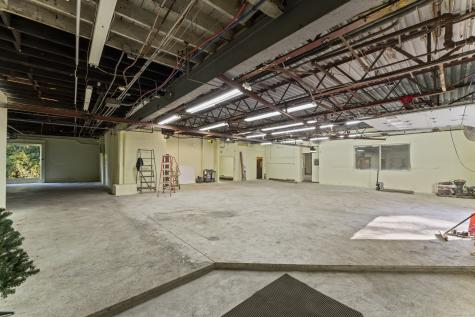 1480 Monroe Turnpike Monroe CT 06468