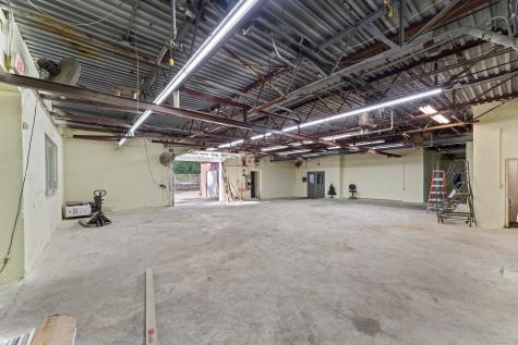 1480 Monroe Turnpike Monroe CT 06468