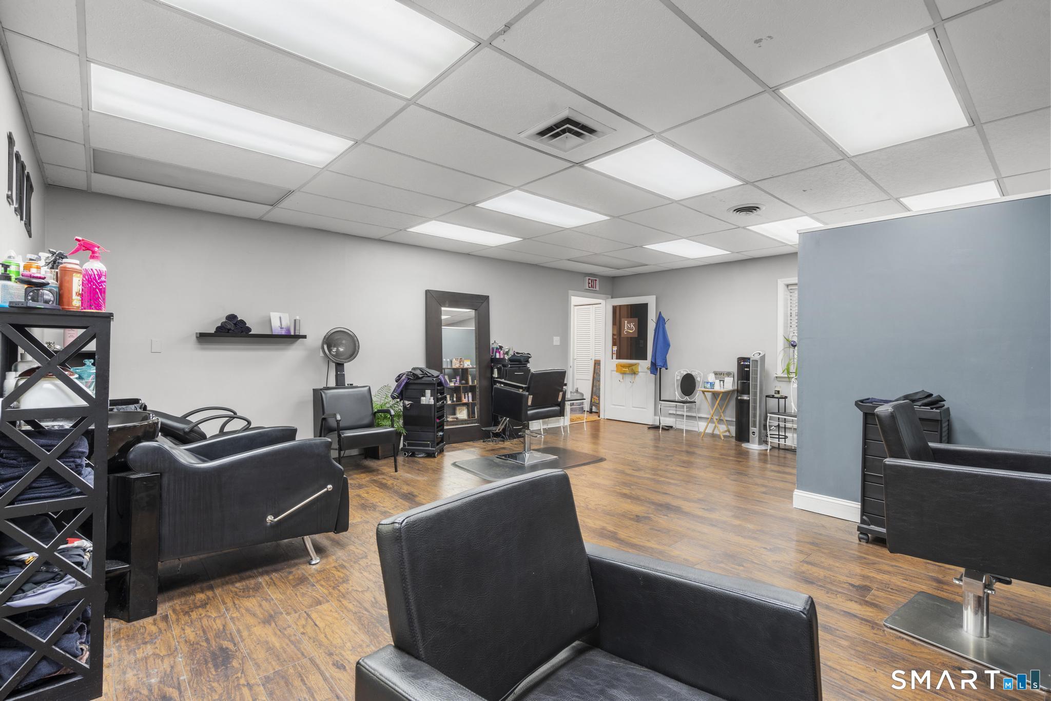 276 Main Street Farmington CT 06032