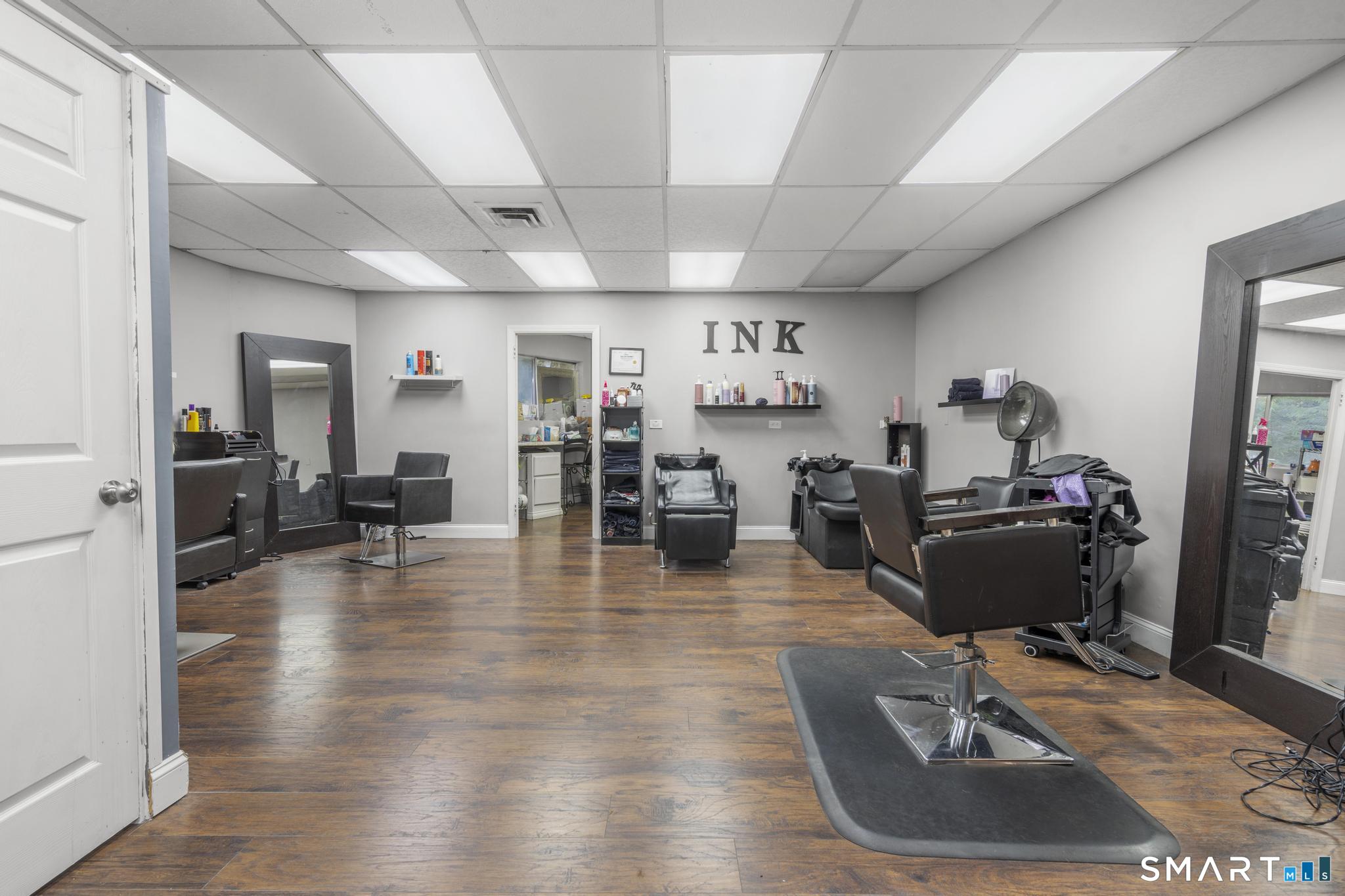 276 Main Street Farmington CT 06032