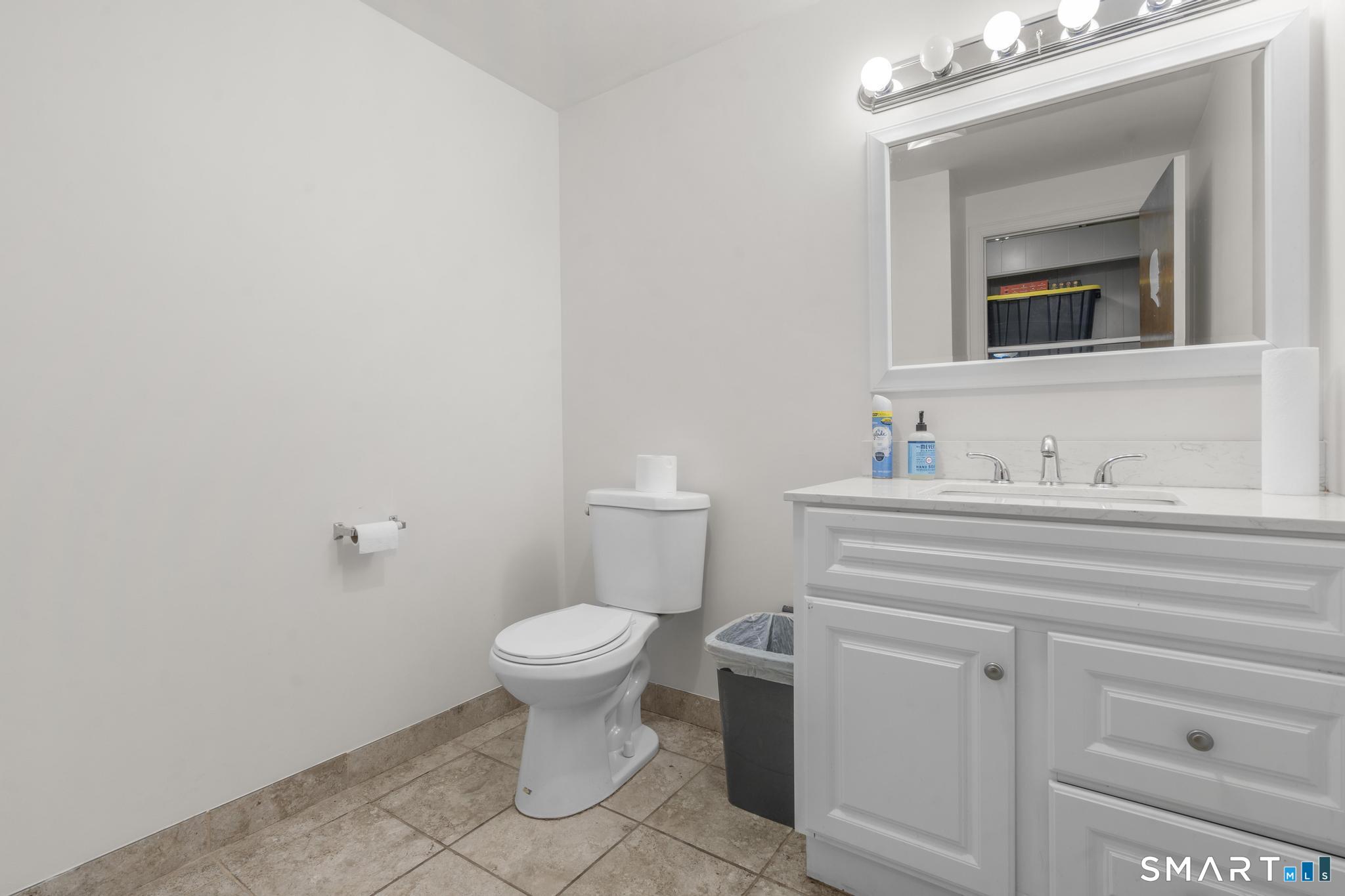 276 Main Street Farmington CT 06032