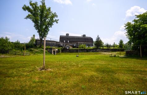 70-98 Ryan Road Pine Plains NY 12567