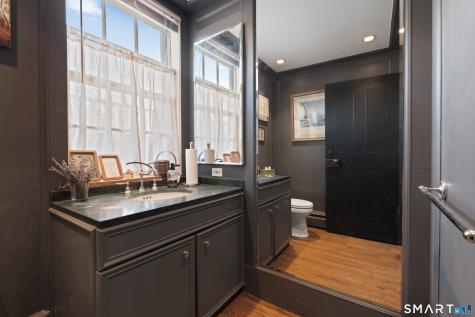 24 Lyme Street Old Lyme CT 06371