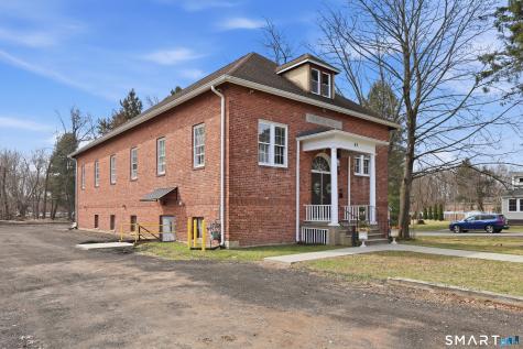 43 Naubuc Avenue Glastonbury CT 06033