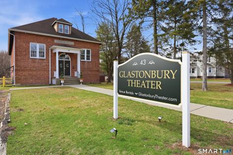 43 Naubuc Avenue Glastonbury CT 06033