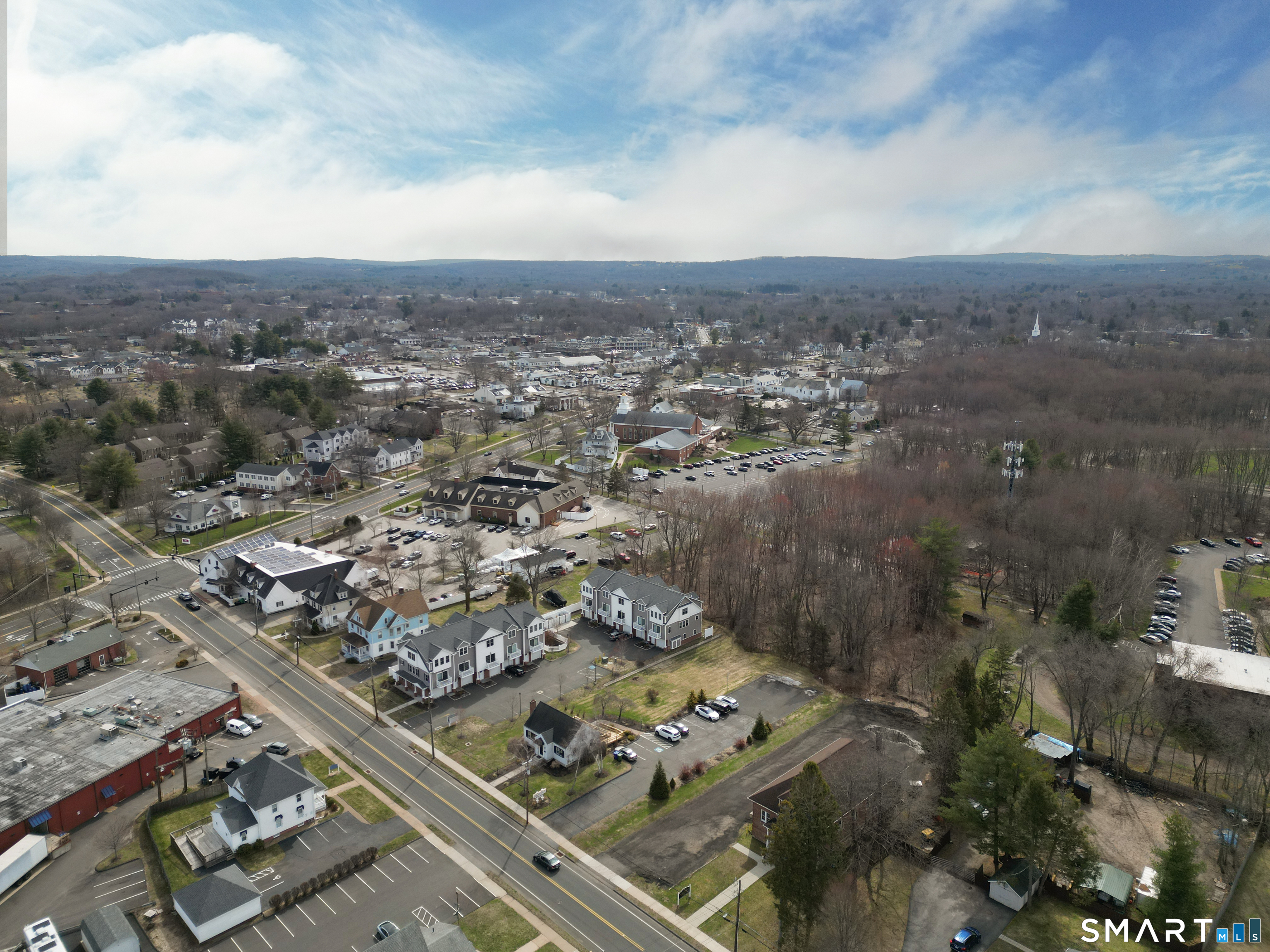43 Naubuc Avenue Glastonbury CT 06033