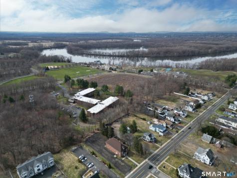 43 Naubuc Avenue Glastonbury CT 06033