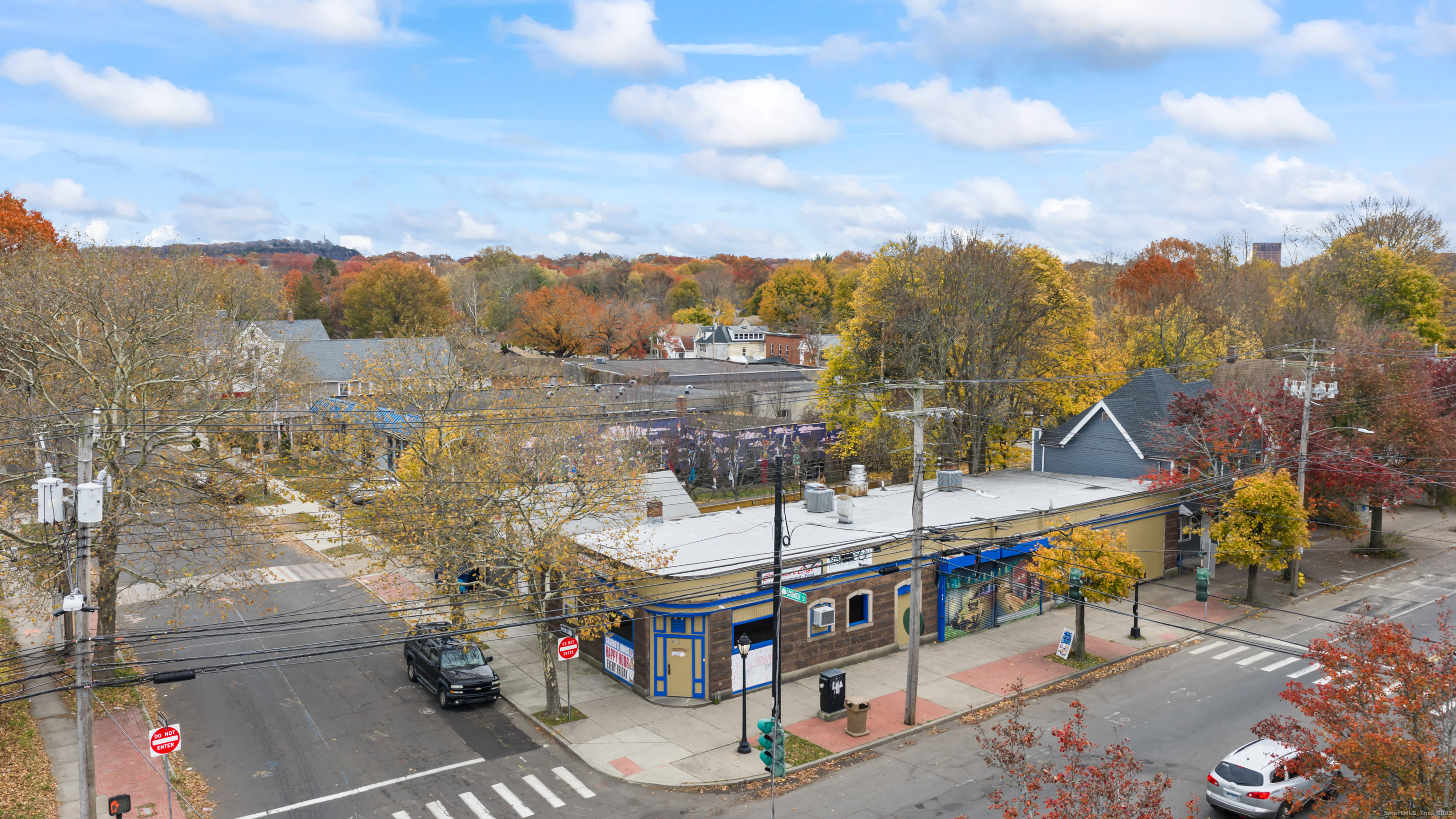 811 Dixwell Avenue Hamden CT 06511