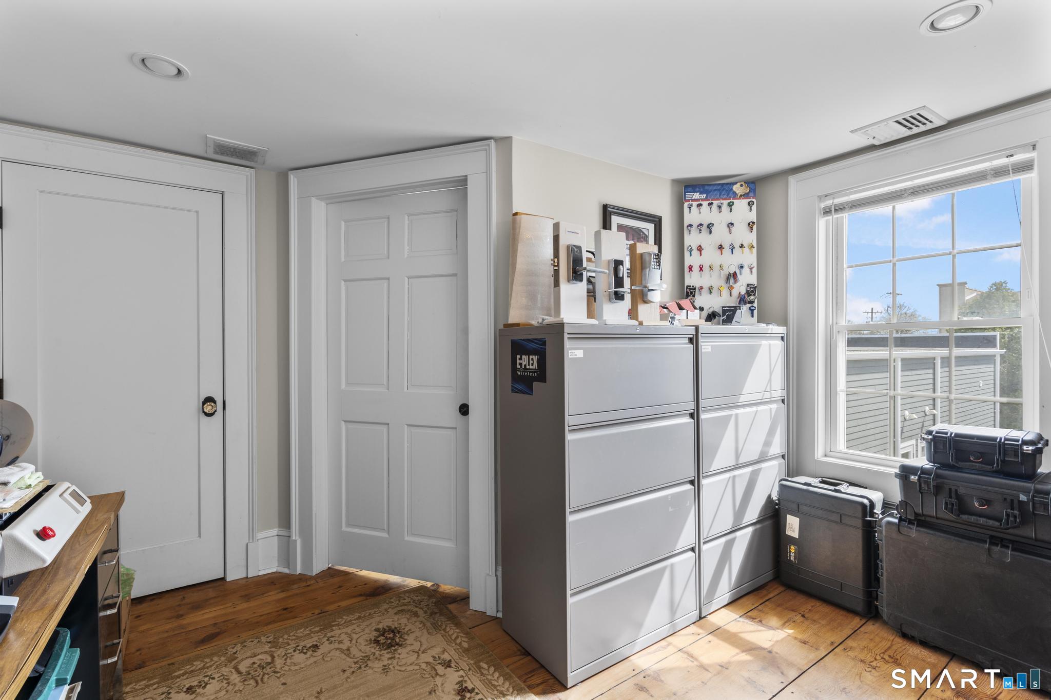 57-59 Whiting Street Plainville CT 06062