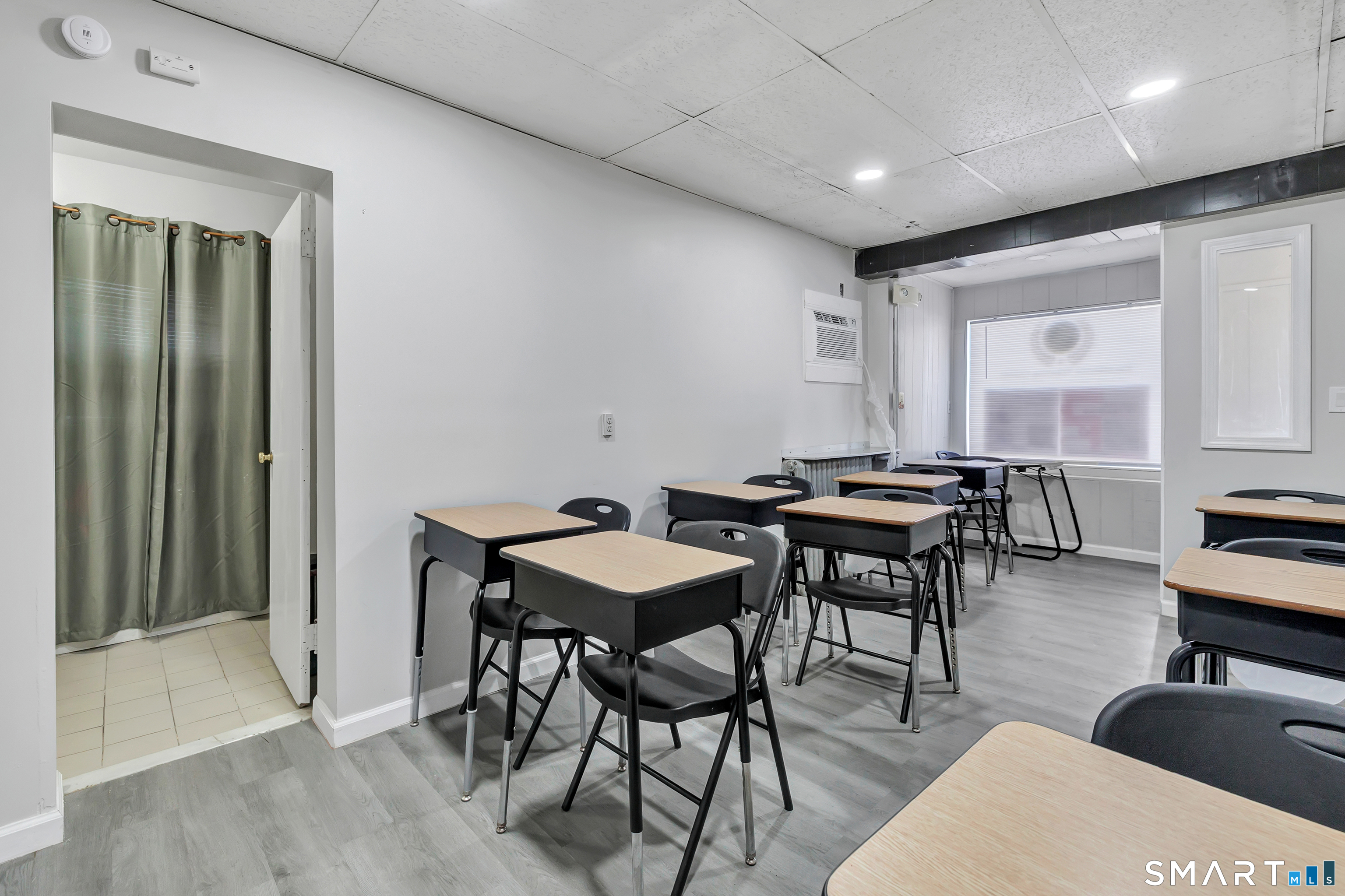 94 Kimberly Avenue New Haven CT 06519