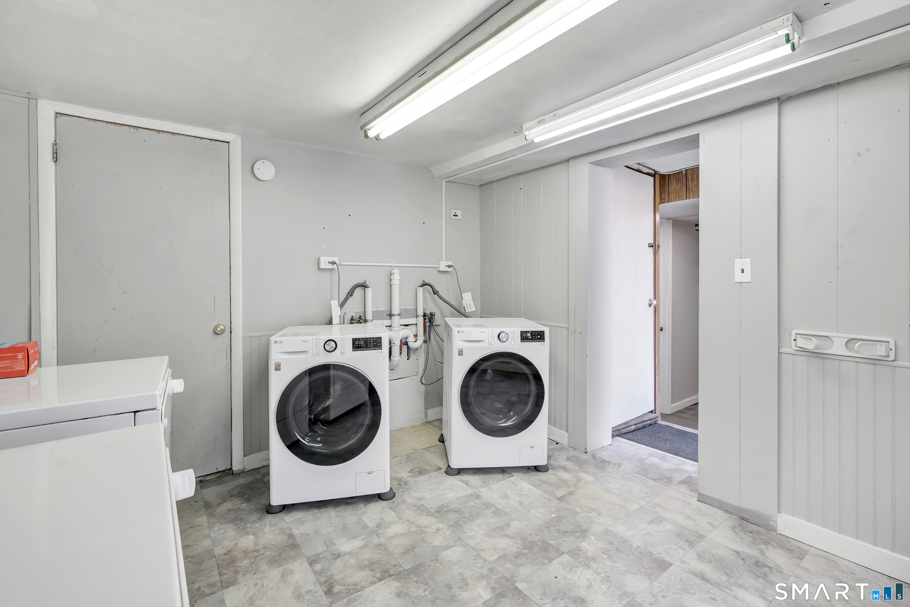 94 Kimberly Avenue New Haven CT 06519