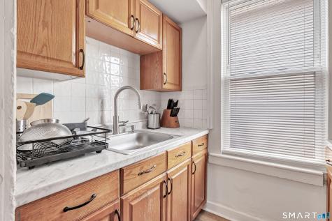 94 Kimberly Avenue New Haven CT 06519