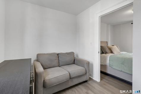 94 Kimberly Avenue New Haven CT 06519