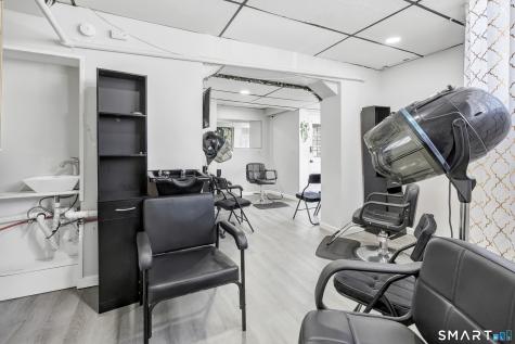 94 Kimberly Avenue New Haven CT 06519